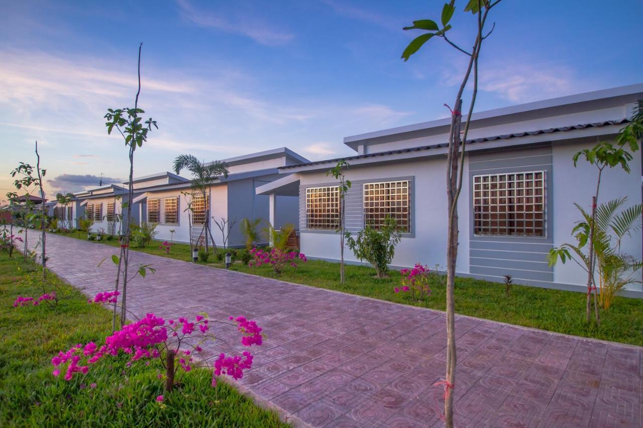 Ry'S Lotus Resort D'Angkor Siem Reap Dış mekan fotoğraf