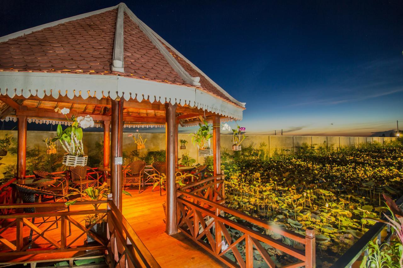 Ry'S Lotus Resort D'Angkor Siem Reap Dış mekan fotoğraf